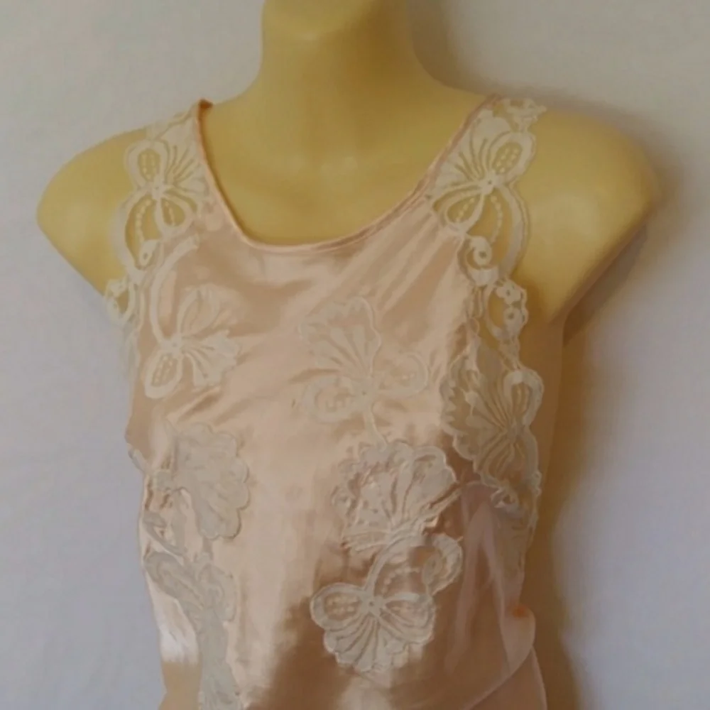 CASSINI NIGHTGOWN VINTAGE LACE SEXY FEMININE EXC~S - Picture 2 of 8